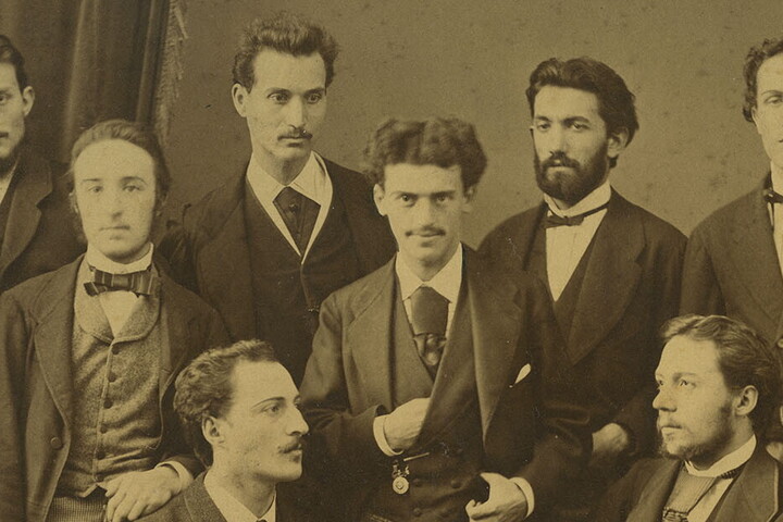 Ritratto storico in bianco e nero di Giovanni Battista Pirelli fondatore dell'azienda e del board